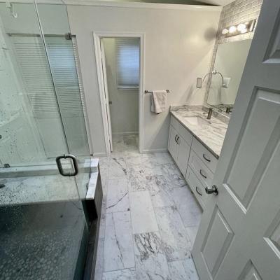 Bathroom 28
